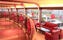 以紅色為基調(diào)的主題酒店設(shè)計(jì)